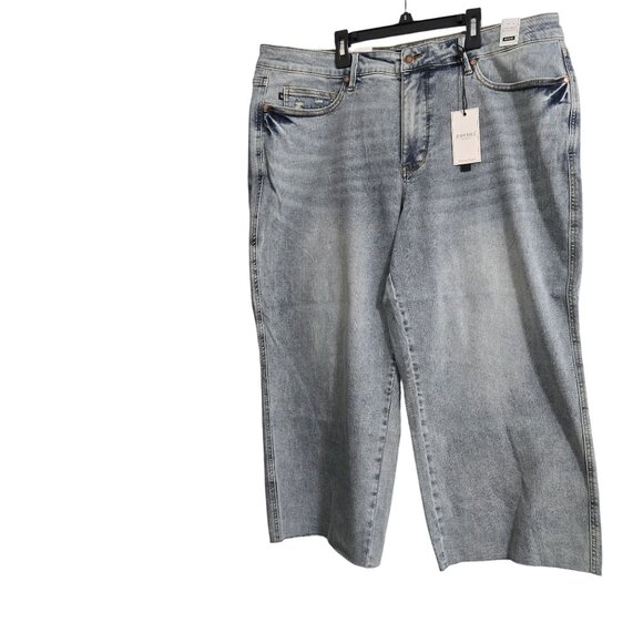 Judy Blue Mid Rise Tummy Control Raw Hem Crop Wide Leg Jean - Size 22W - Picture 4 of 14